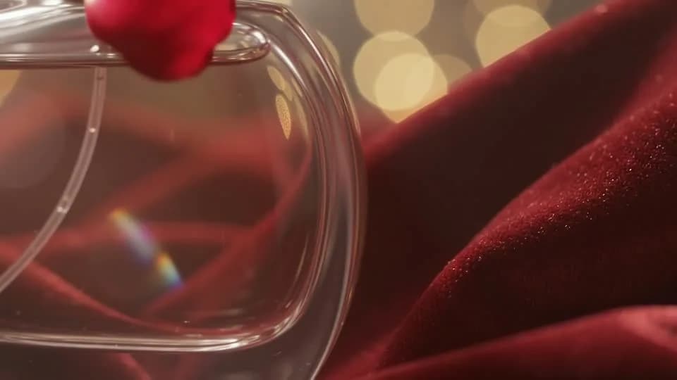 Inside every Ros Aurora bottle